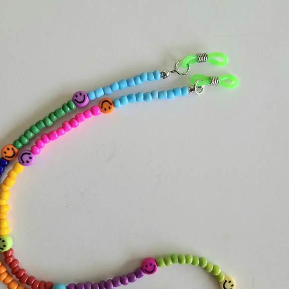 Smiley Face Colorblock Beaded Glasses Cord - Picture 7 of 7